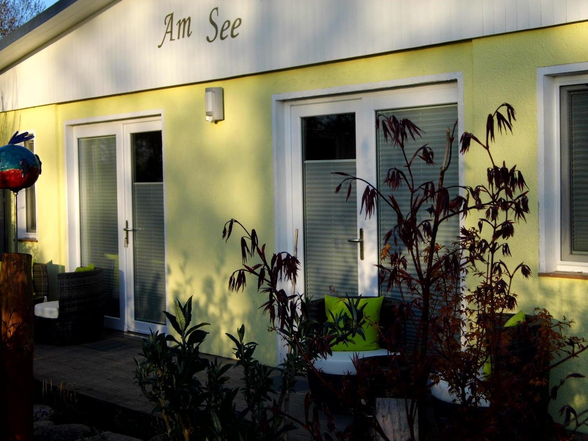 Ferienwohnung Seerose Neppermin エクステリア 写真